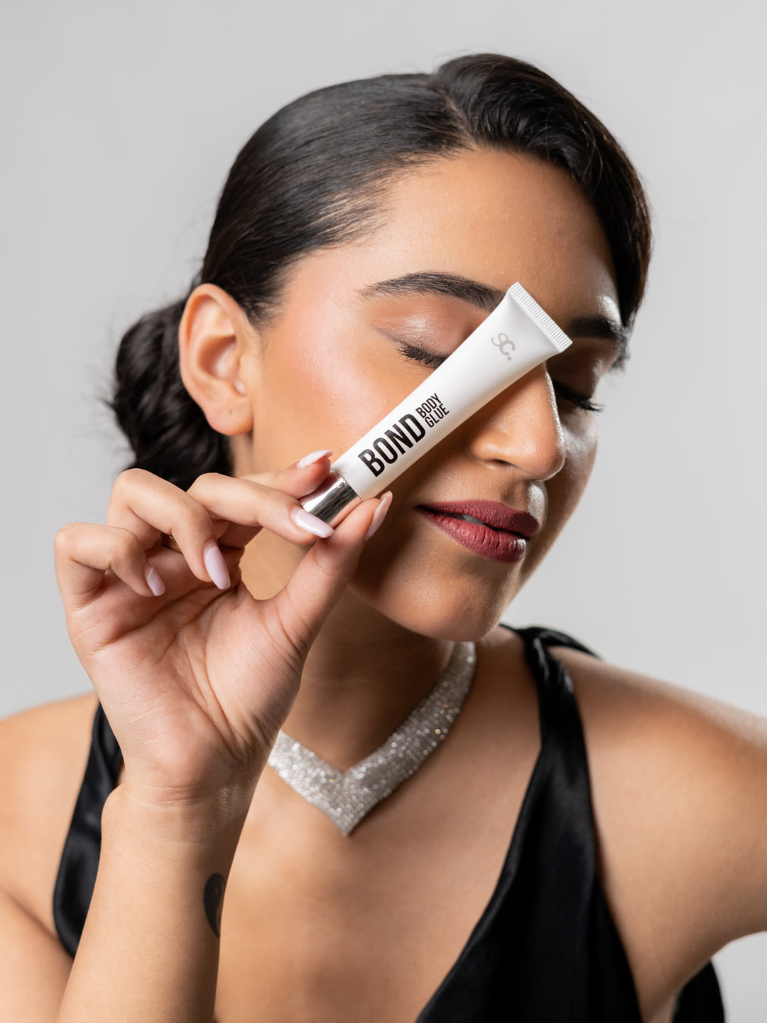 BOND - body glue
